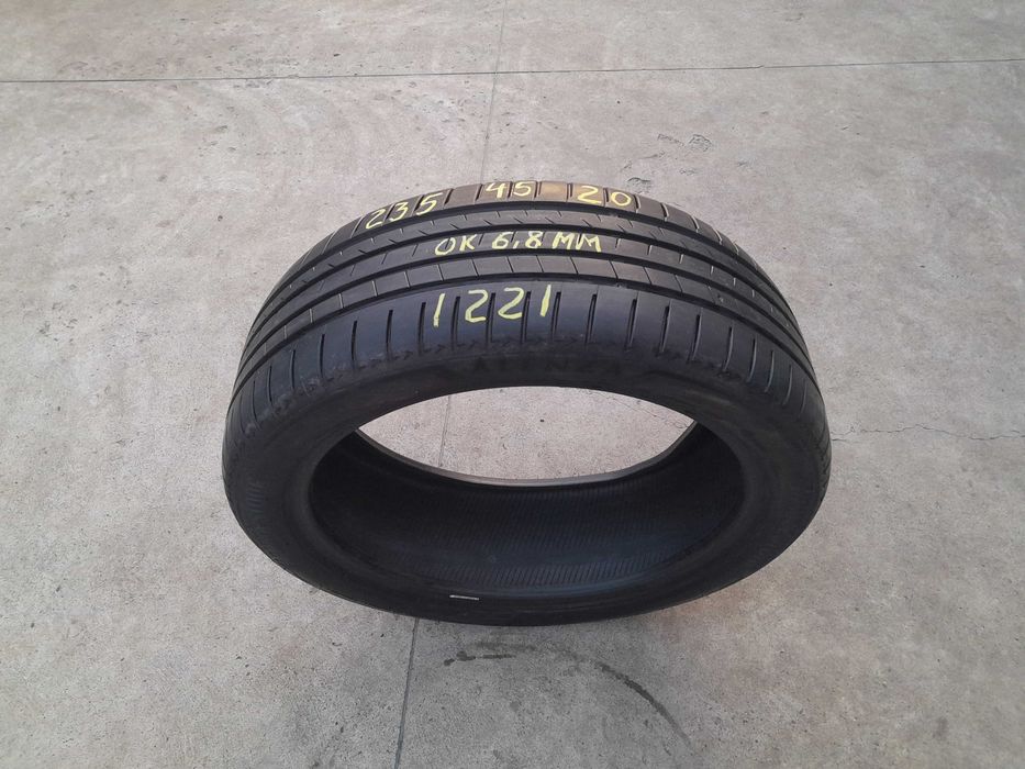 O anvelopa vara 235 45 20 bridgestone alenza 001 profil de 6,8 mm