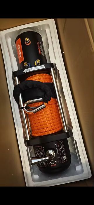 Troliu auto off road (4x4) de 13500lbs