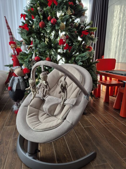 Vând sezlong, balansoar bebe  NUNA – LEAF Grow Biscotti, Testat pana l