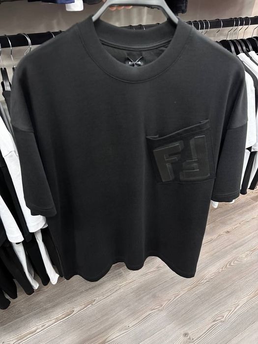 Мъжки тениски различни модели