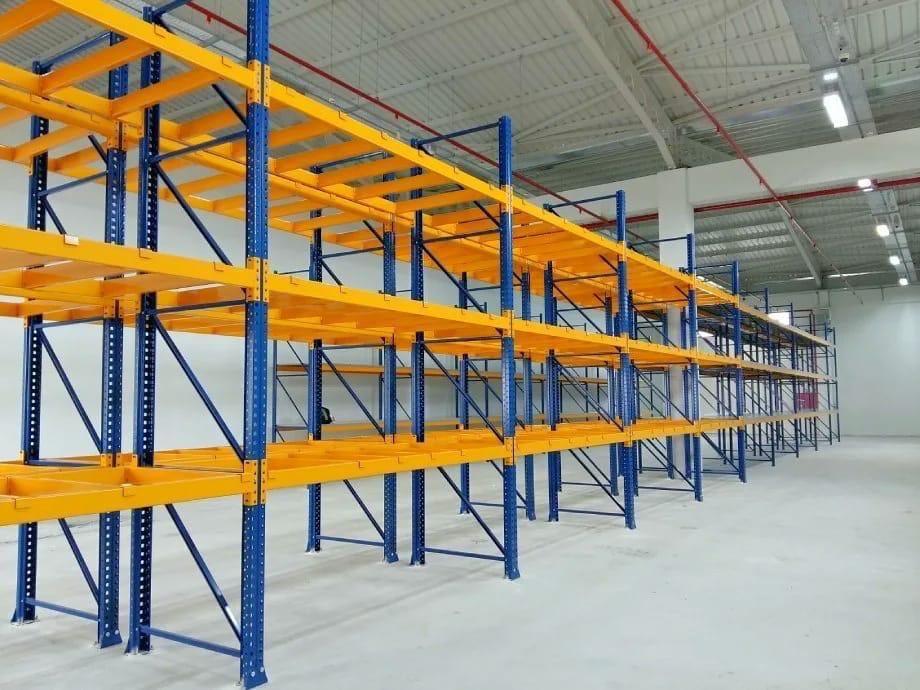 Rafturi metalice profesionale