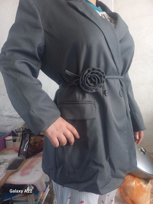 Продам женский пиджак