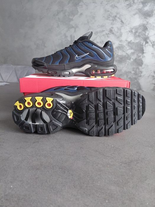 Adidași Tn uri Nike