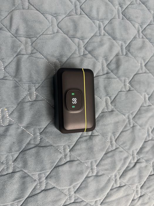 Продам микрофон петличик в пленке