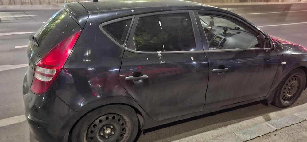 HYUNDAI i30 2010 — imagine 4