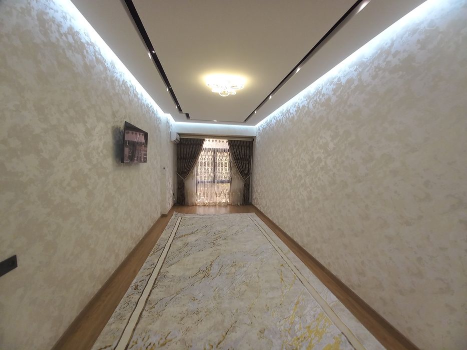 Новастройка 2 хона 2 этаж Азиз бозор олдида жойлашган.Агентство