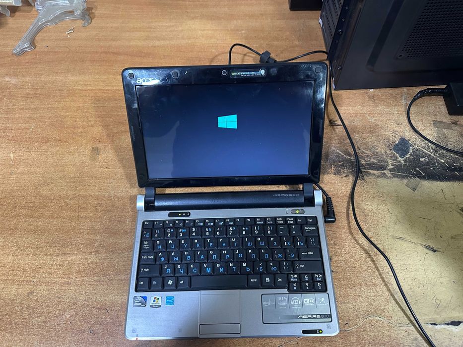 Acer Aspire ONE KAV60