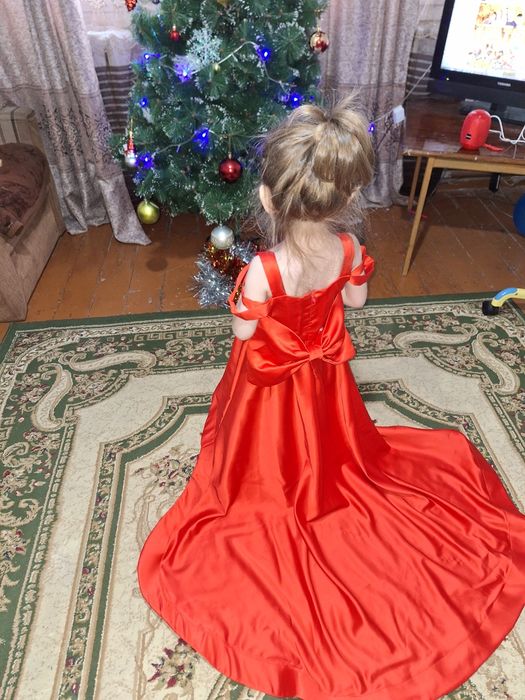 Платье детское вечернее