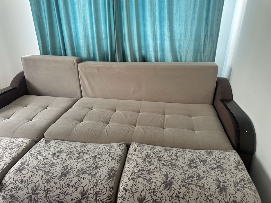 ДИВАН ПРОДАЕТСЯ,  2.70м ширина, 2.20 длина