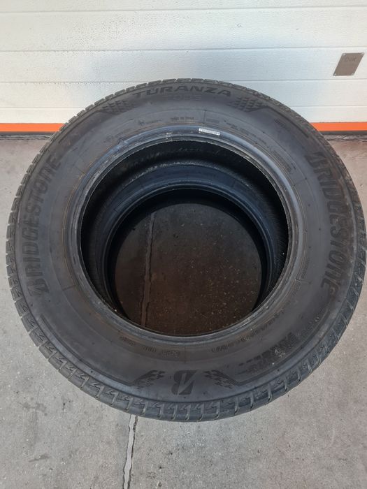 Летни гуми 2 броя BRIDGESTONE Turanza T005 215 65 R16 дот 0621