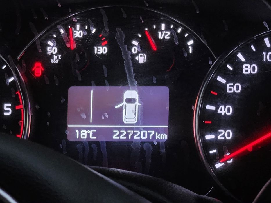 Kia carens top cu  garanție