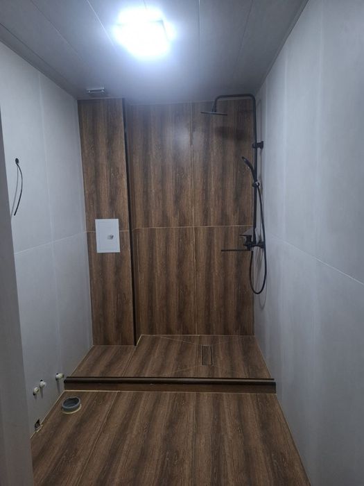 Сотилади сергели строитель 2/2/3 навастройка