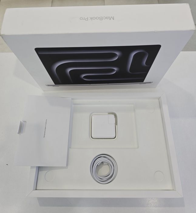 MacBook Pro 14 M5 16/512 5 циклов