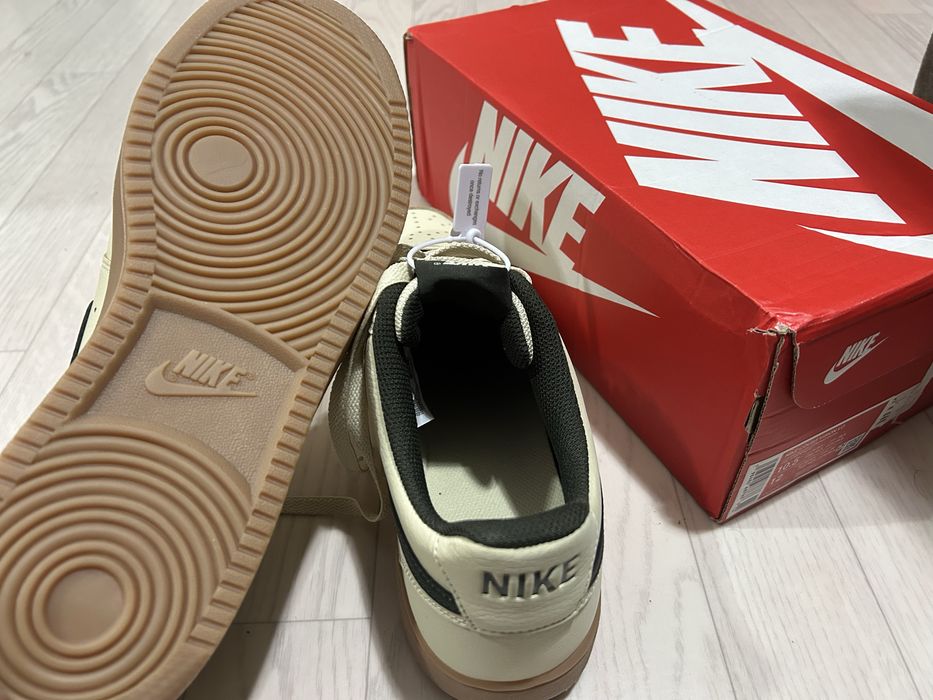Кроссовки Nike оригинал