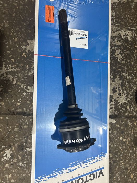 Продам привод взборе от vw Golf оригинал.