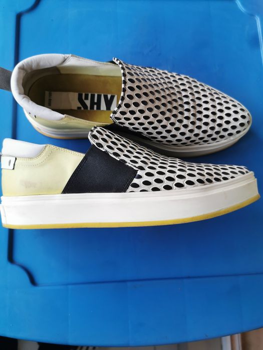 Pantofi SHY 38 superbi, Italia