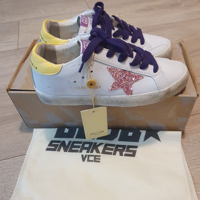 Adidași golden goose