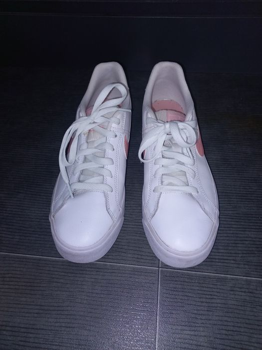 Дамска маратонки Nike