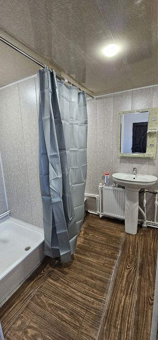 Талаба кизлар учун хостел Мохи Хосса томонда Осиё ва медга якин