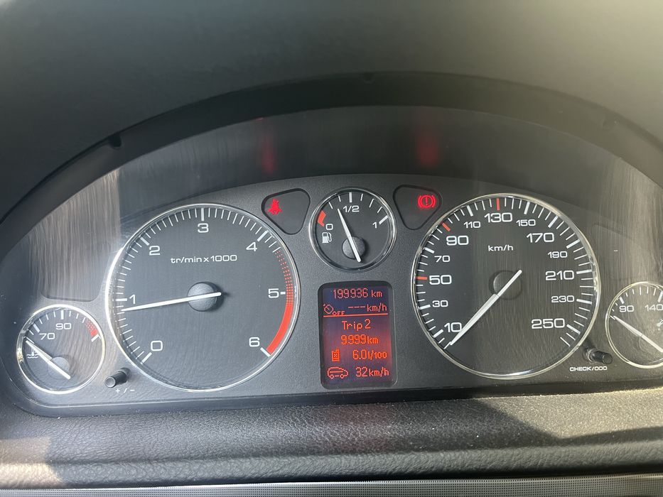 Peugeot 407 2.0 HDI 136CP
