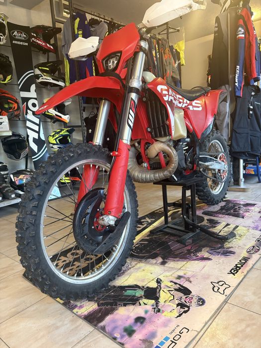 Vand GasGas TPI Ec300 2022 sau SHIMB NUMAI cu KTM 350-500 4T 2024+