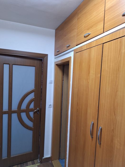 Apartament Semi-Decomandat 360€ Strada Lungă nr. 76, Sibiu, Romania