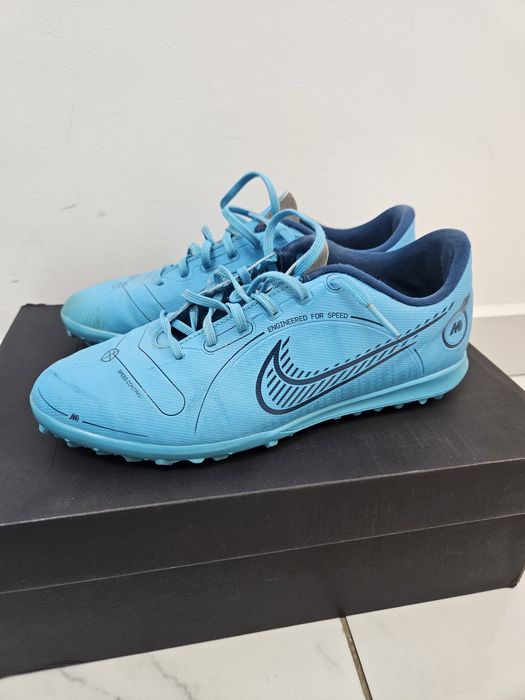 Ghete fotbal / Adidași Nike Mercurial mărimea 40.5 TF