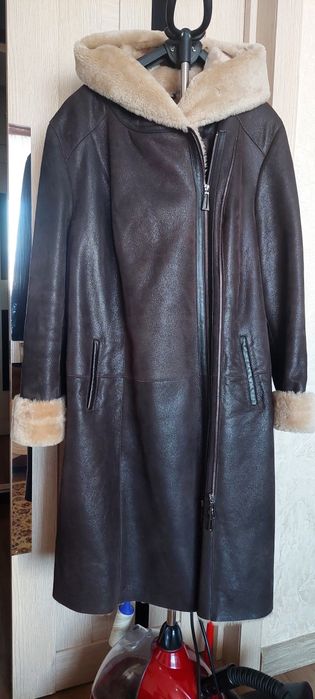 Продам натуральную дубленку