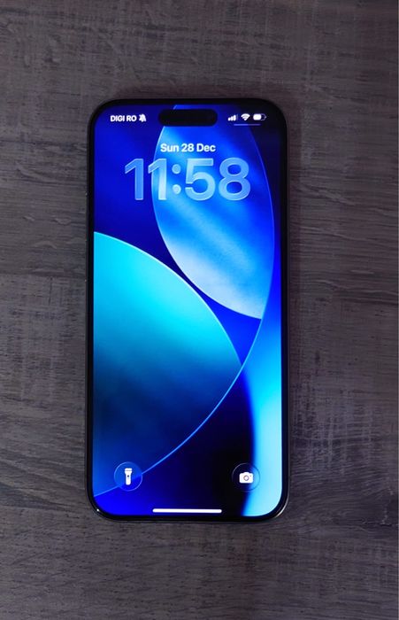 Schimb iPhone 15 Pro  cu S25 plus sau Ultra