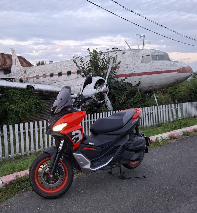 Scuter Aprilia SR GT 125