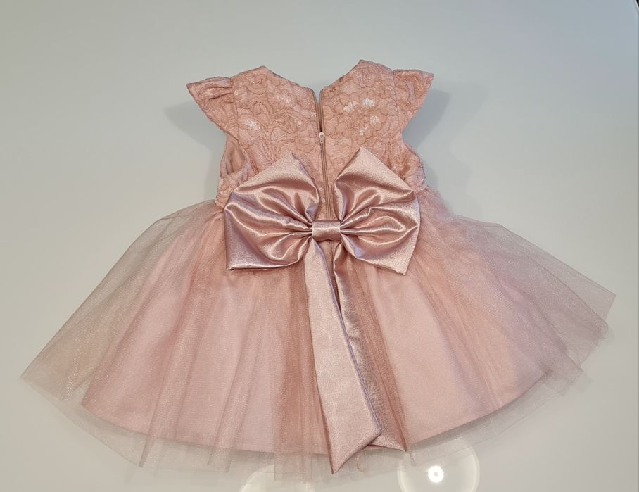 Бебешка рокля размер 80