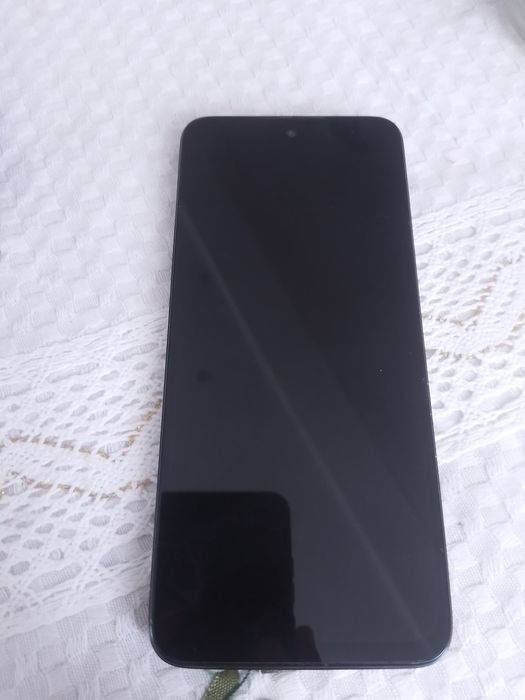 Продам телефон Xiaomi Redmi 12