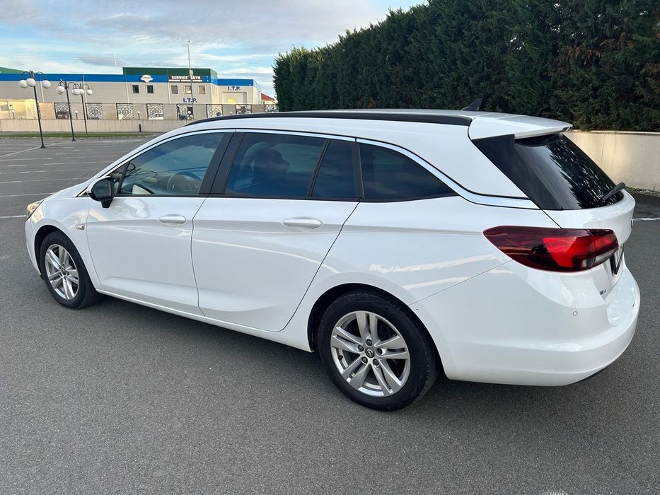Opel Astra K Navi front asist camera