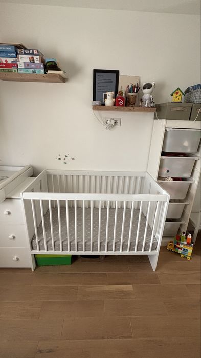 Vand se mobilier bebelus