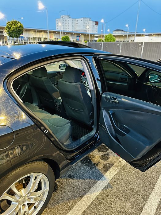 VW Passat B6 Berlina
