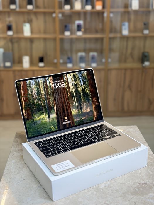 MacBook Air M2 256GB PhoneLab