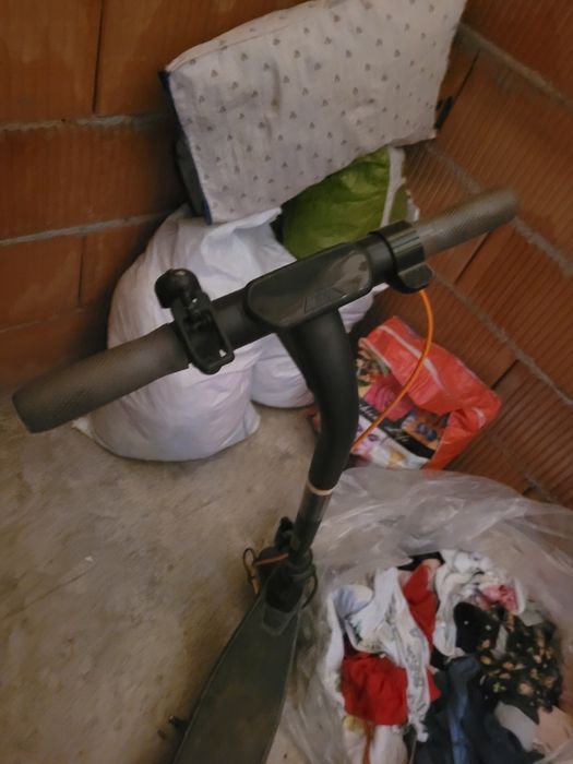 Vand trotineta funcțională