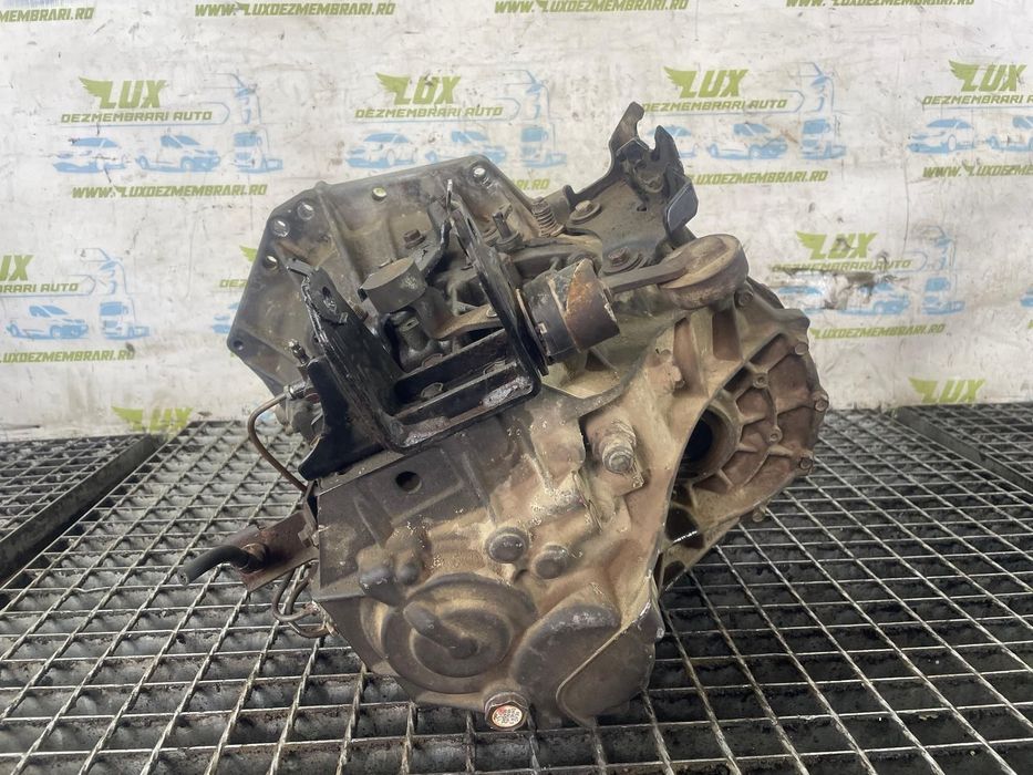 Cutie viteze manual 5 trepte 4x4 C401G209 1.4 d 1NDTV Toyota Urban Cr