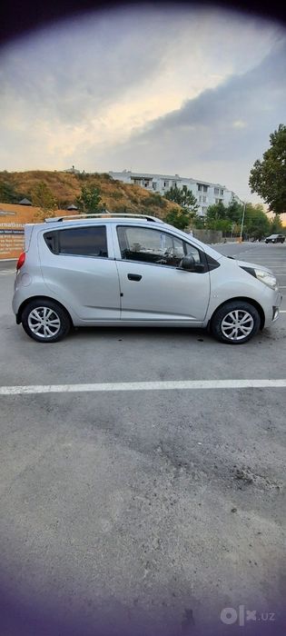 Aренда SPARK 1пазиция обсолютно без дефектов 2012г