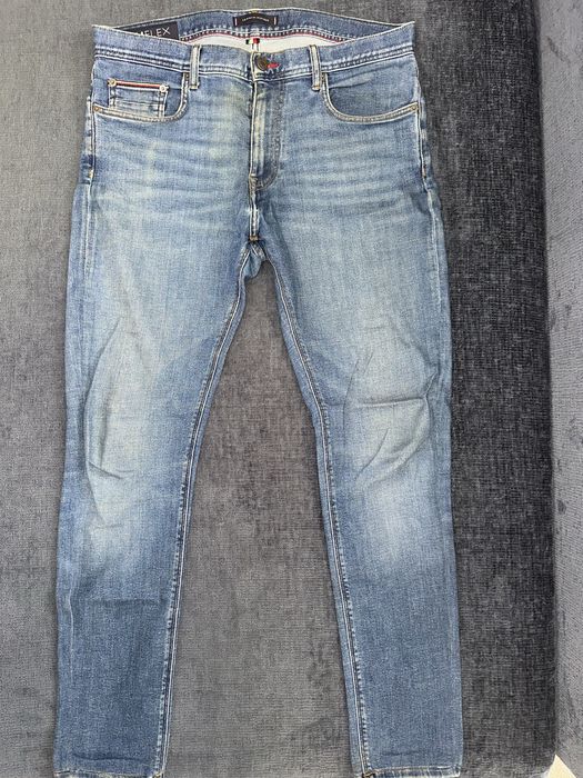 Оригинални дънки Tommy Hilfiger