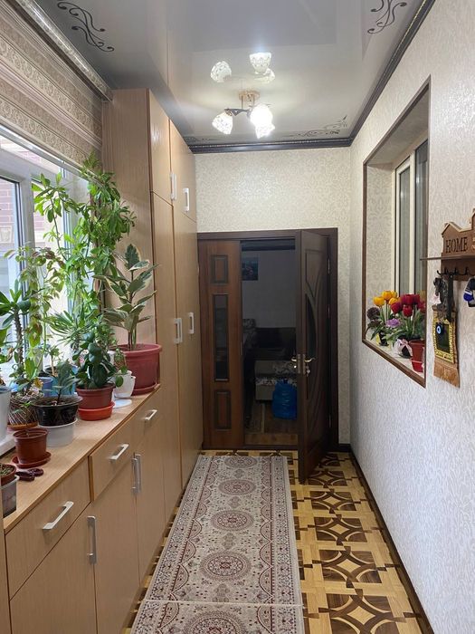 Yunsobod kotta hasanboyda uchaska sotiladi 280 000$min