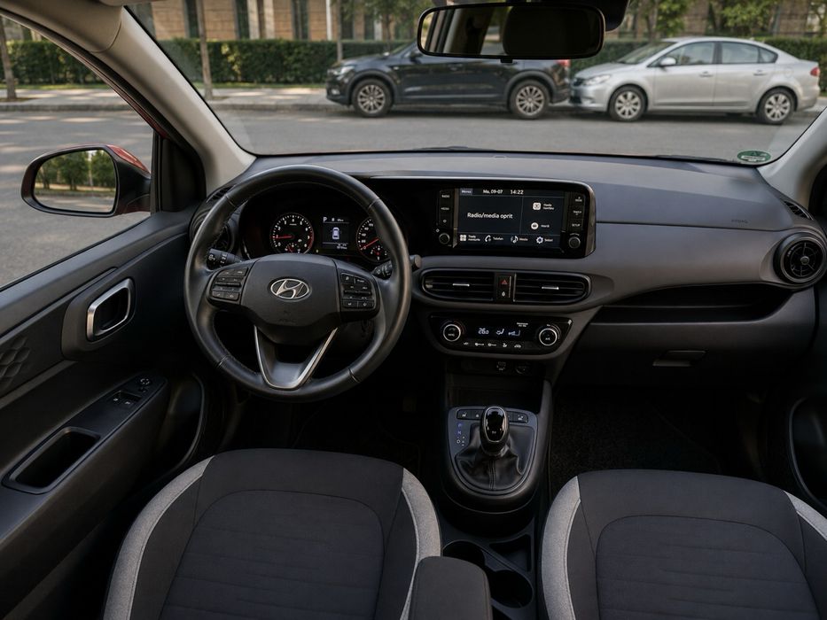 Hyundai I10 2023 17 mii km automat navi carplay jante senzori parcare garantie stare impecabila variante +/-