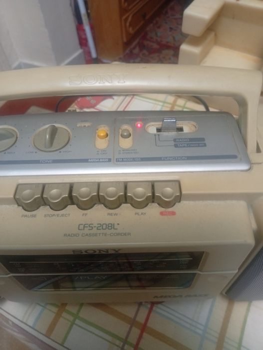 Radio caset Sony CFS 208L original