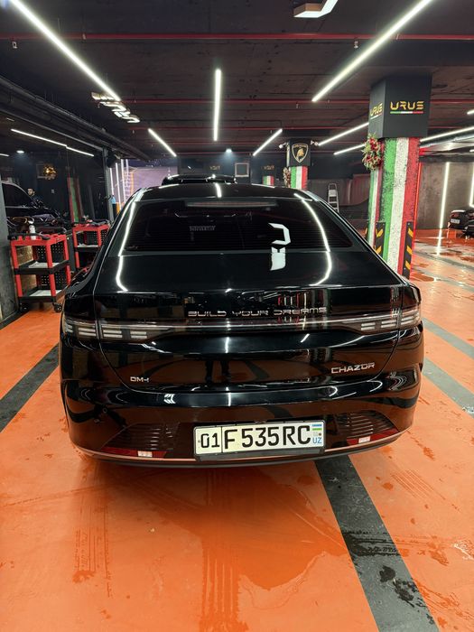 Byd Chazor flagship full