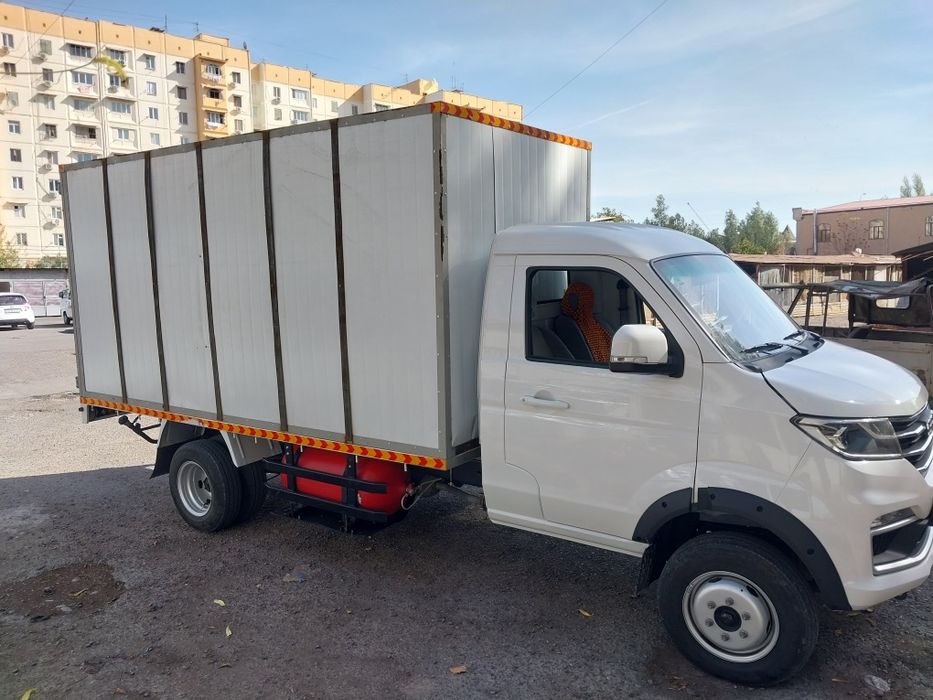 Машина сотилади шинарай т50