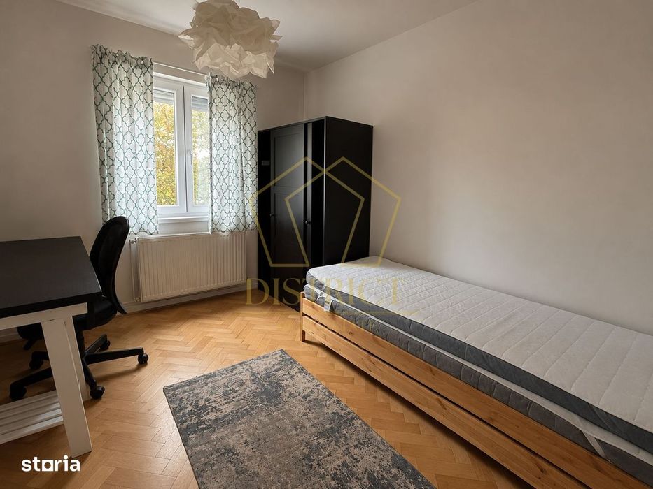 Apartament cu 3 camere mobilat si utilat | Zona Torontalului
