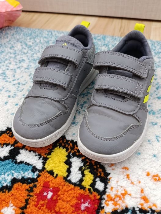 Детски ботушки LASOKI и маратонки Adidas