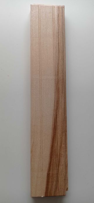 Естествен паркет ясен