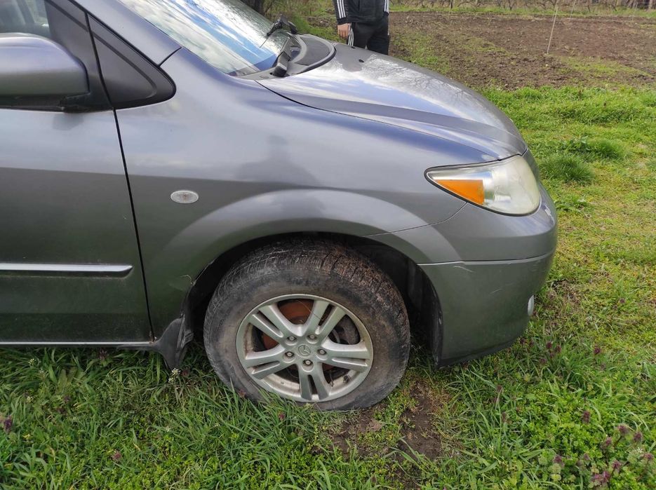 Мазда МПВ на части 2.0 дизел