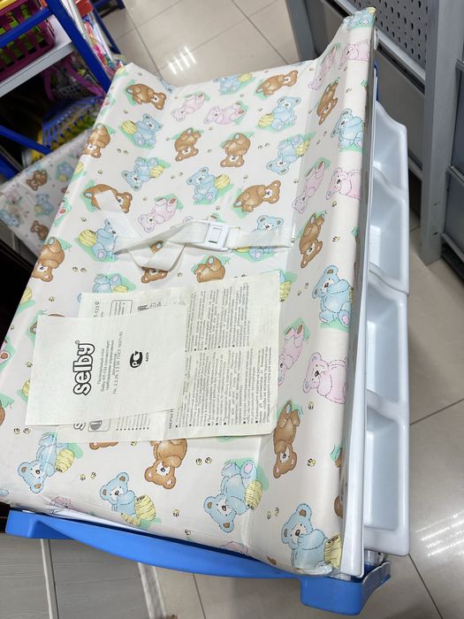 Продам пеленальный стол с ванной